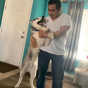 Meet your Posher, Elias